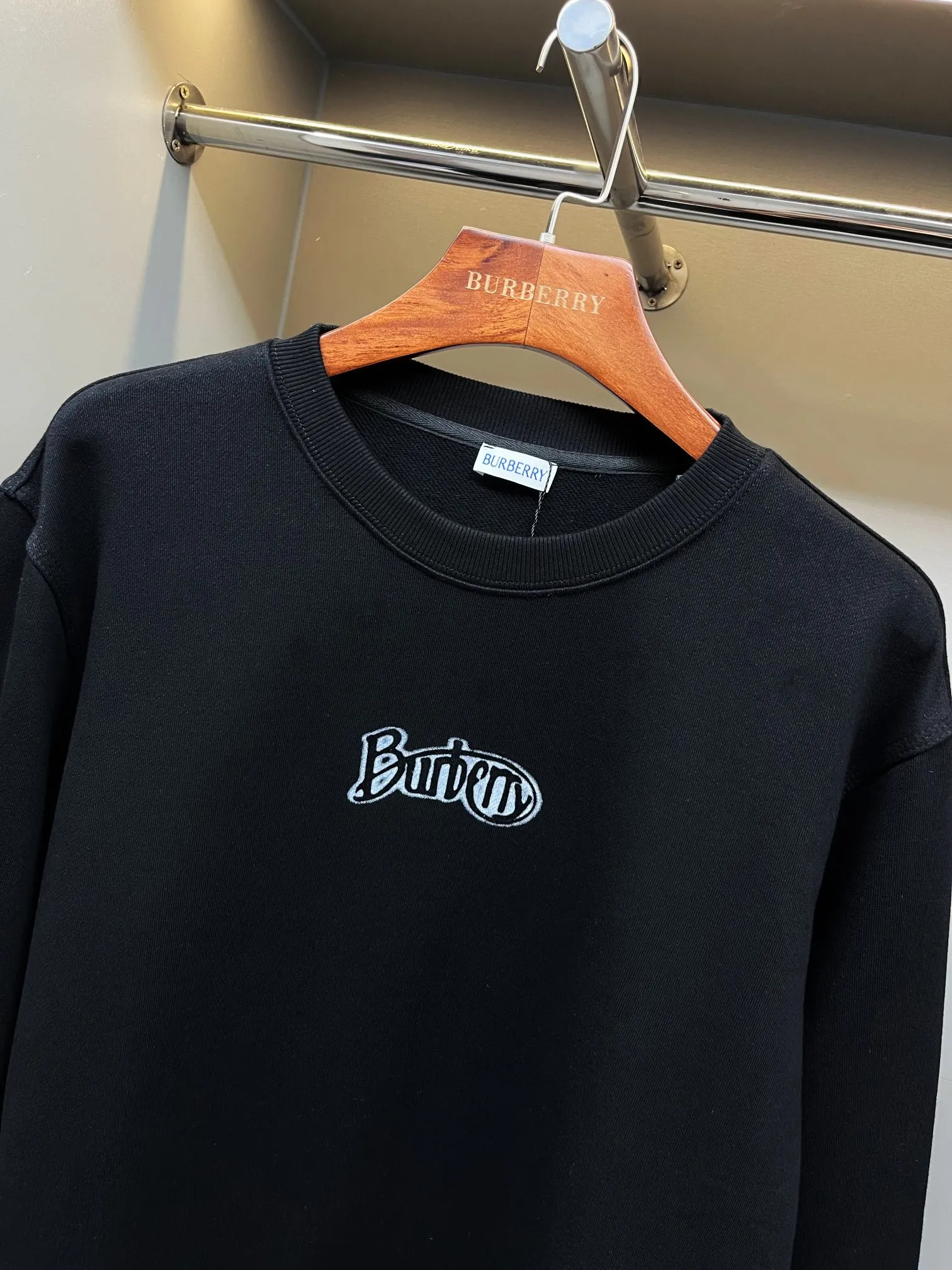 BBR 🅱️ 【BUR ， 】 ！BUR ， 。 ， BUR ， Classic ， ， 。 Series。 ！ ！ ， ， Quality Versatile！ b BUR ！！ ， 430 ， ， ， ，Breathable ！ 。 ， ， ！！ ， 。OV ， 。 ， ， ！！ ， In Stock， ， ！ ， ， ！！ Sizes S、M、L、XL、XXL